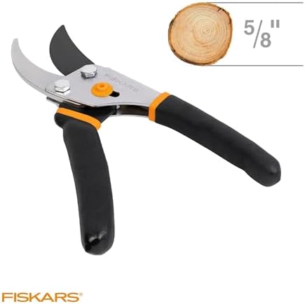 Fiskars Bypass Pruning Shears, 5/8" Cut Capacity Garden Clippers