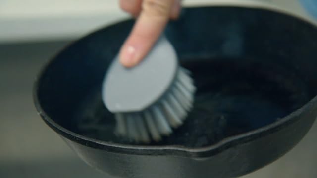 Full Circle Skillet Strong Cast Iron Bamboo Dish Brush and Scraper