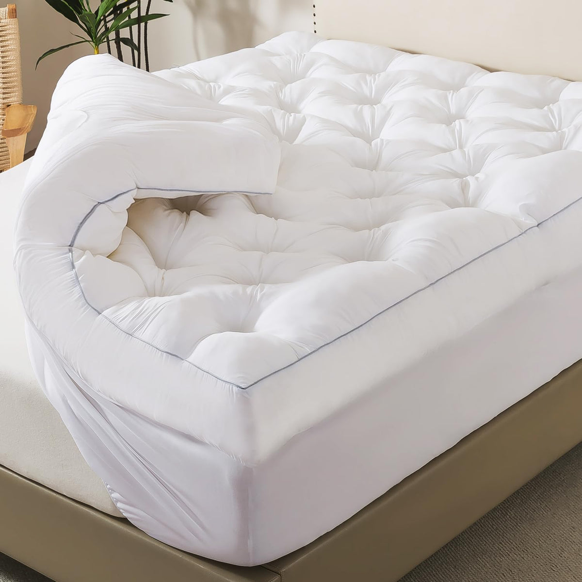WhatsBedding 5 Inch Memory Foam Mattress Topper (Queen, 60x80),Deep Pocket