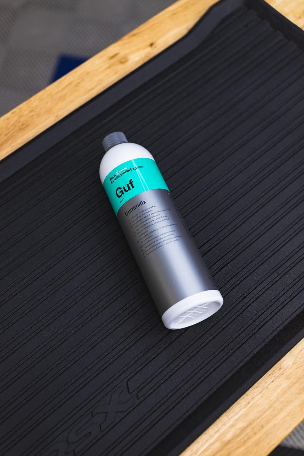 KOCHCHEMIE - Gummifix - Rubber and Plastic Interior Cleaner, Slip Resistant, Non Greasy (1 Liter)