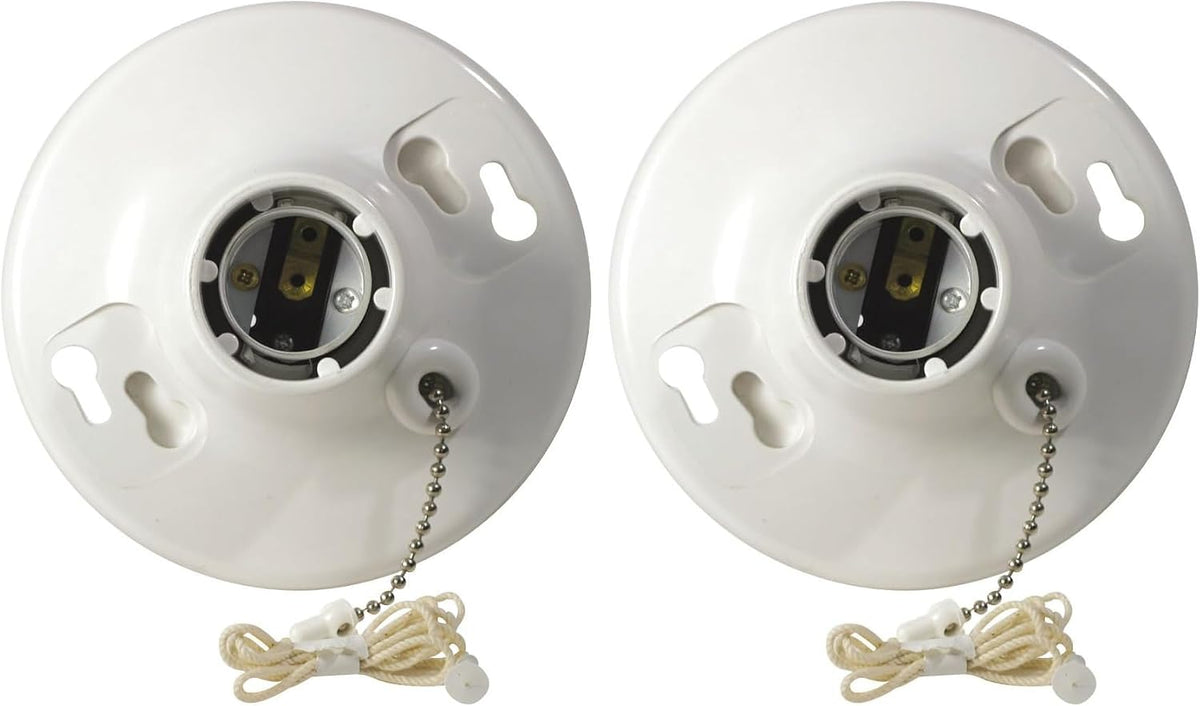 Leviton R50-08827-CW4 1-Piece Top Wired Lamp Holder with Pull Chain, 660 W, Incandescent/Fluorescent/CFL, Medium,White