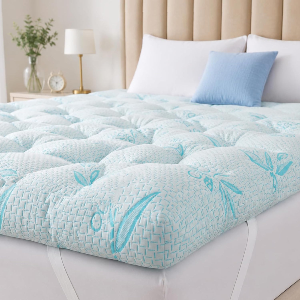 SHOUREN 5 Inch Memory Foam Mattress Topper Queen for Back Pain Relief