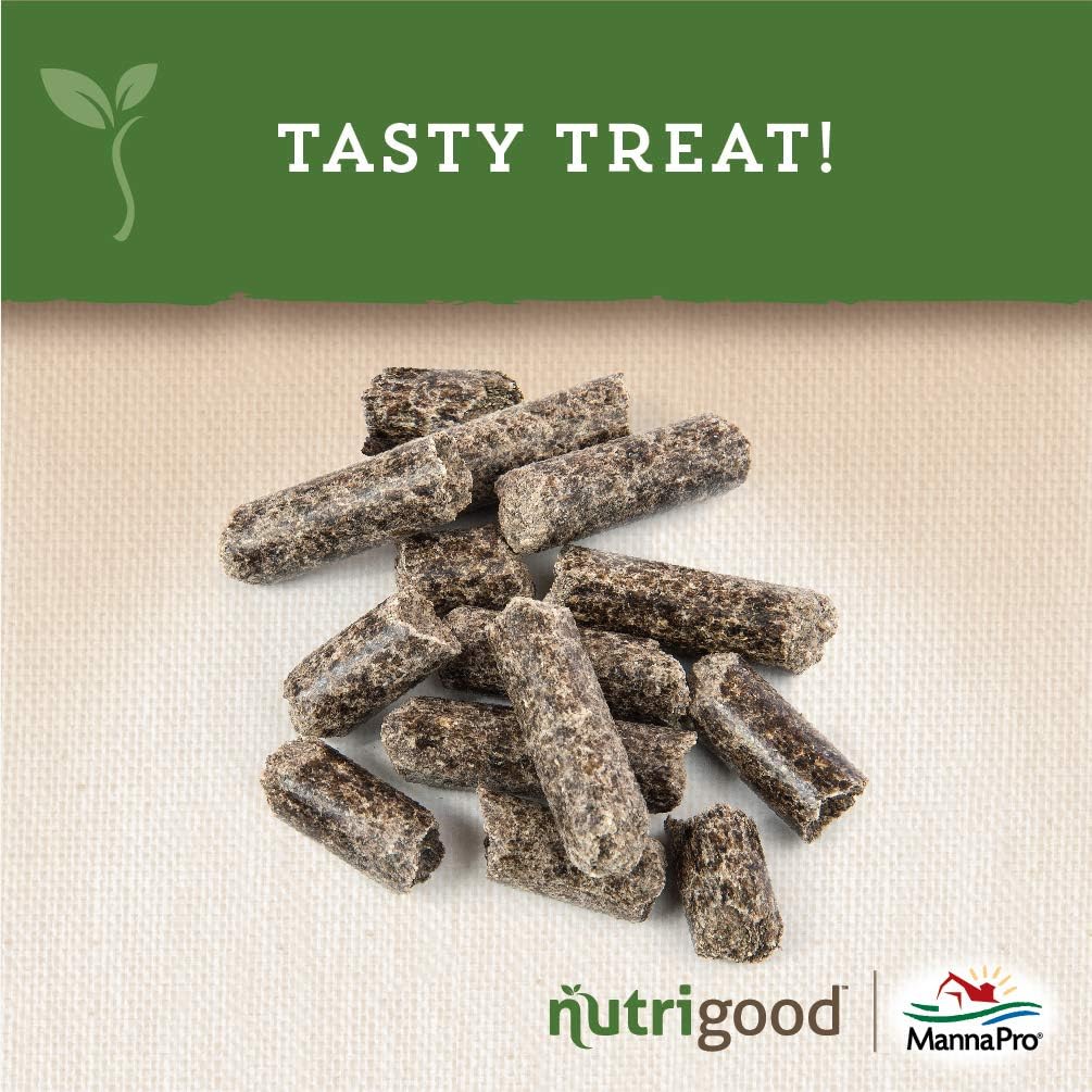 Manna Pro NutriGood Low-Sugar Apple Horse Treats, 4 lb Bag