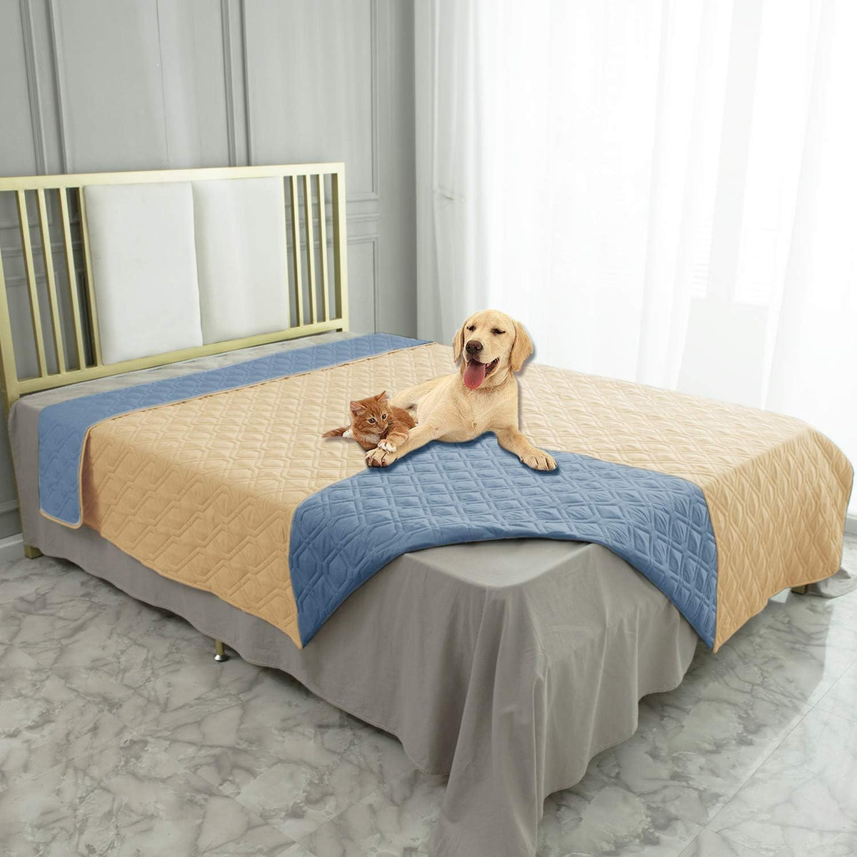 Ameritex Waterproof Dog Bed Blankets Cover for Bed Couch Sofa Reversible