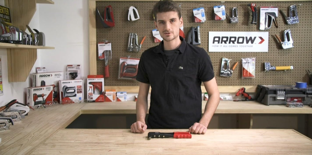 Arrow Heavy Duty Riveter Kit with Assorted 120 Rivets