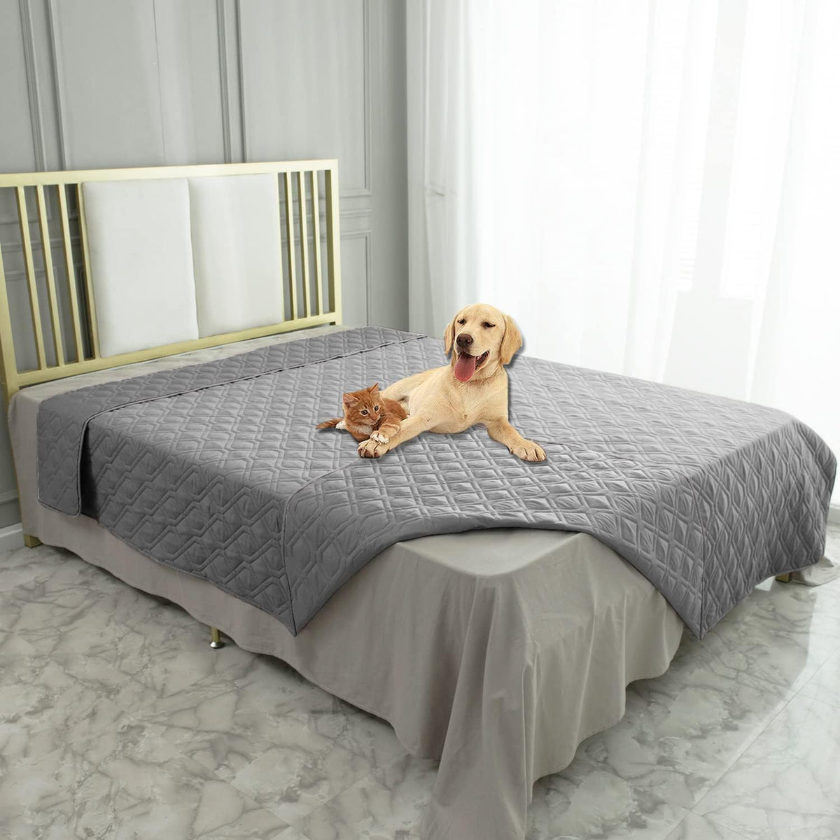 Ameritex Waterproof Dog Bed Blankets Cover for Bed Couch Sofa Reversible