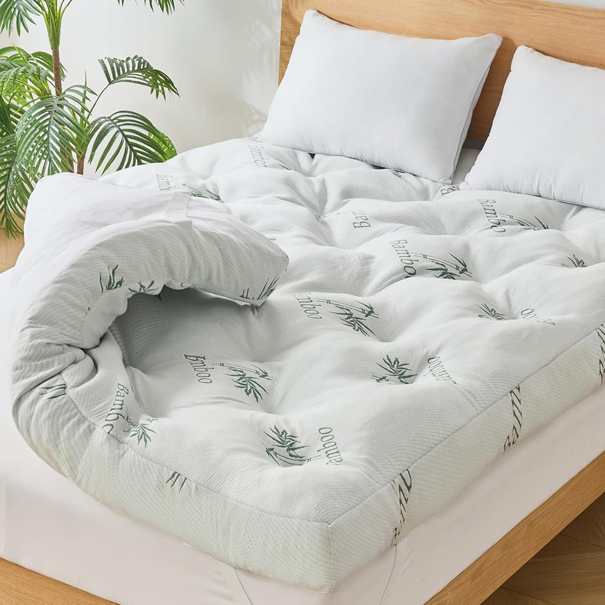 WhatsBedding 4 Inch Memory Foam Mattress Topper Queen for Back Pain Relief, Filled with Breathable Gel Memory Foam