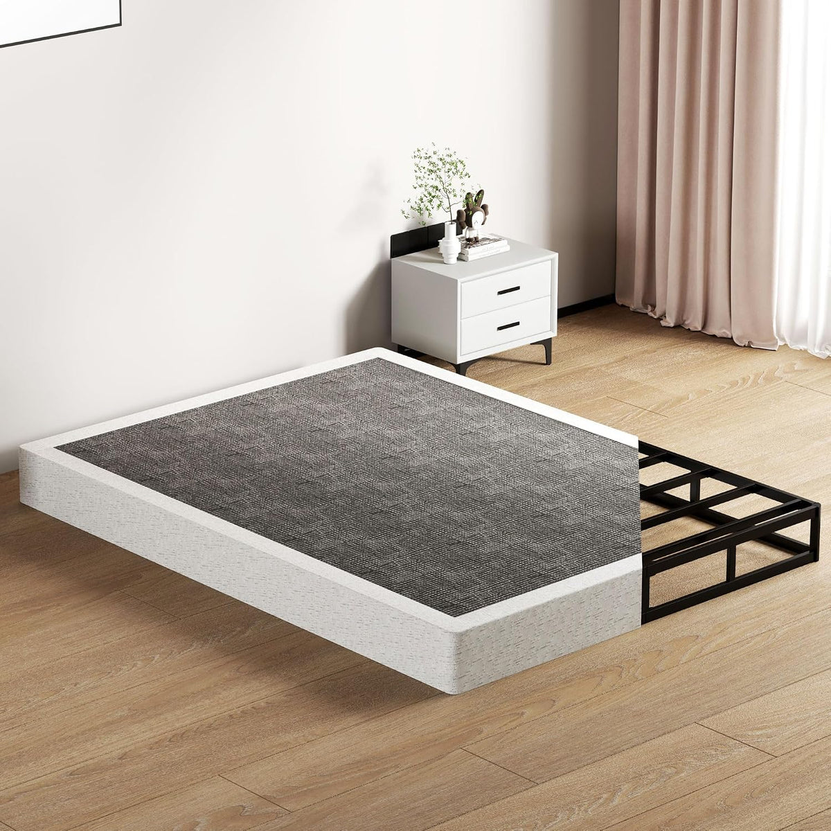 SHOANED Queen Size Box Springs - 5 Inch Low Profile Mattress Foundation No Noise Heavy Duty Metal Basics Bed Base with Clean Fabric Cover, Easy Assembly